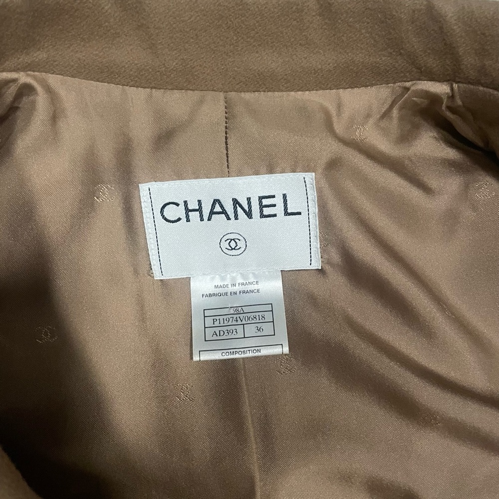Chanel Cashmere Jacket - 36 - Picture 3 of 15